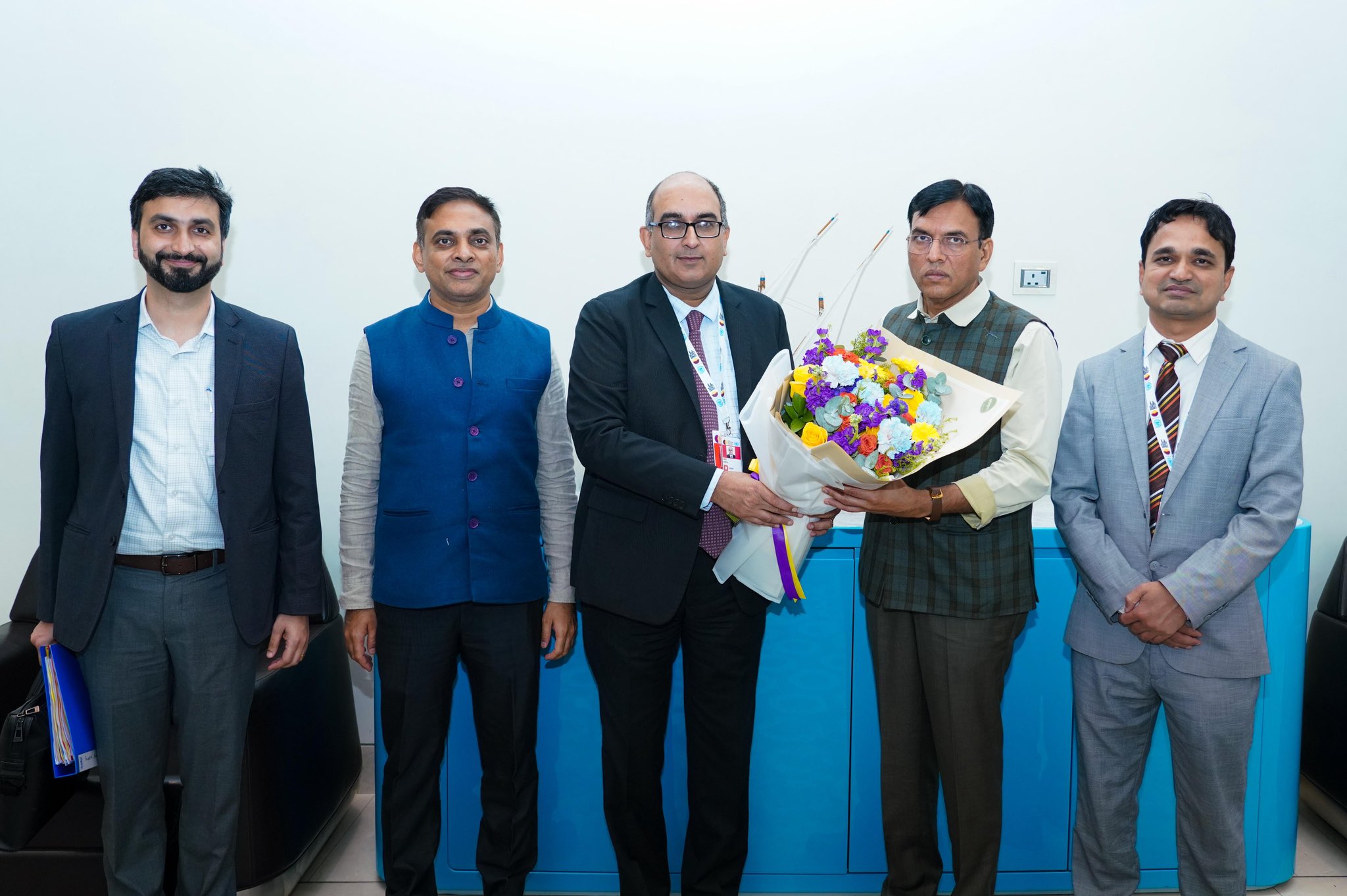  3-6 Nov 2025: Visit of Hon’ble Minister of Labour & Employment, Minister of Youth & Sports Dr. Mansukh Mandaviya to Qatar 