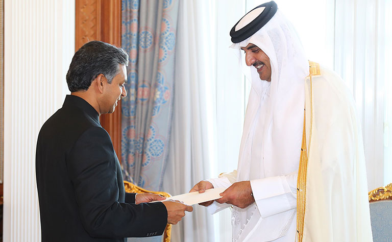  Ambassador of India to State of Qatar presented the credentials to HH the Emir 