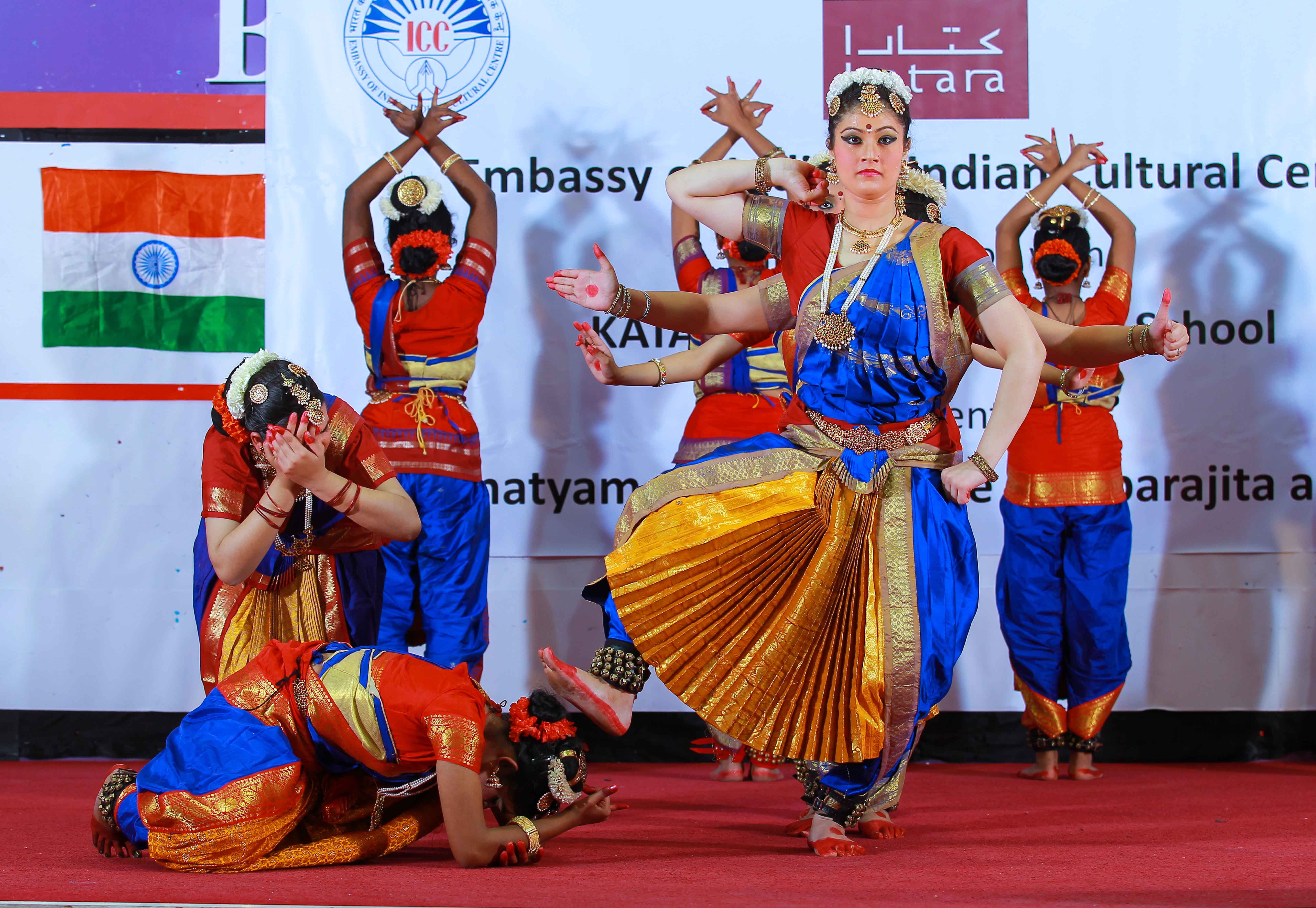  Bharatanatyam Performances by Ms Aparajita and Troupe
19-20 January, 2016 