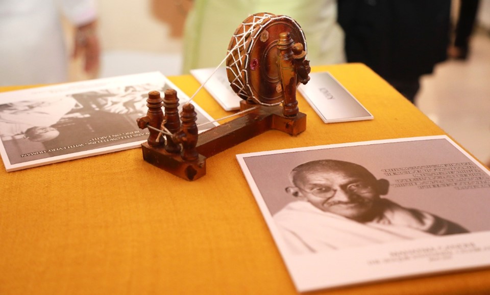  1 October 2019: H.E. P. Kumaran, Ambassador and Mr. Hamad Mohammed Al Fahida, Chief Operations Officer, Qatar Post jointly released a commemorative postage stamp to mark 150th birth anniversary of Mahatma Gandhi at prestigious Virginia Commonwealth University School of the Arts in Qatar (VCUarts Qatar). 